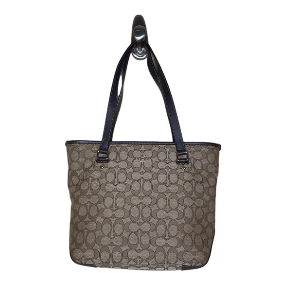Coach Outline Signature Zip Top Tote in Coated Canvas - Picture 1 of 15